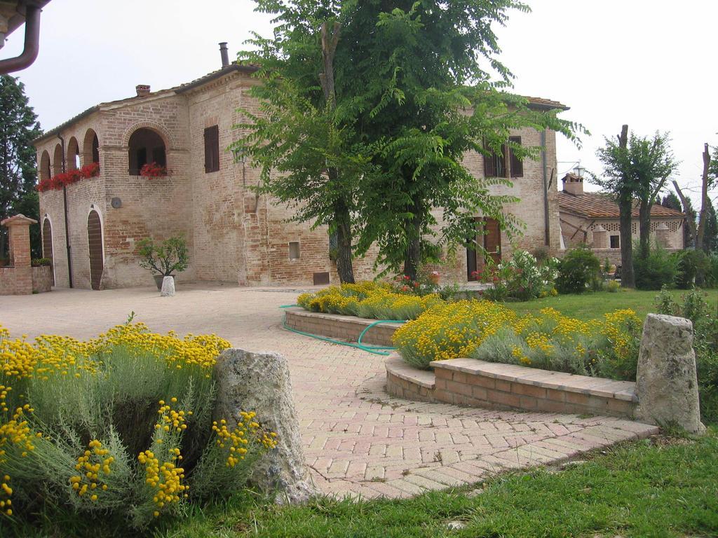 Il Canto del Sole Monteroni dʼArbia Esterno foto